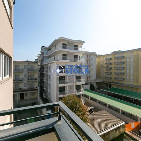 Condomino Marina Marconi Lido di Jesolo Esterno foto